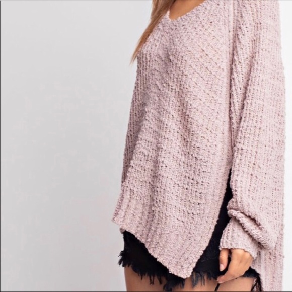 NEW!❗️LAST ONE❗️SO COMFY SWEATER - Picture 2 of 8